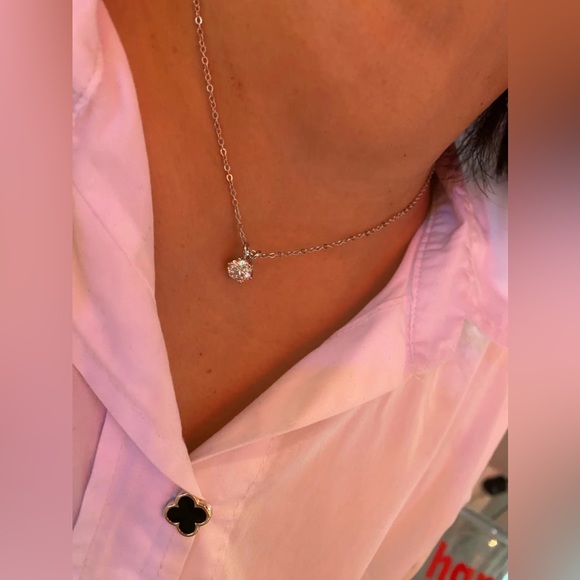 Certified 1 Ct  Moissanite Diamond Top Quality 18K White Gold Pendant Necklace - Picture 13 of 14